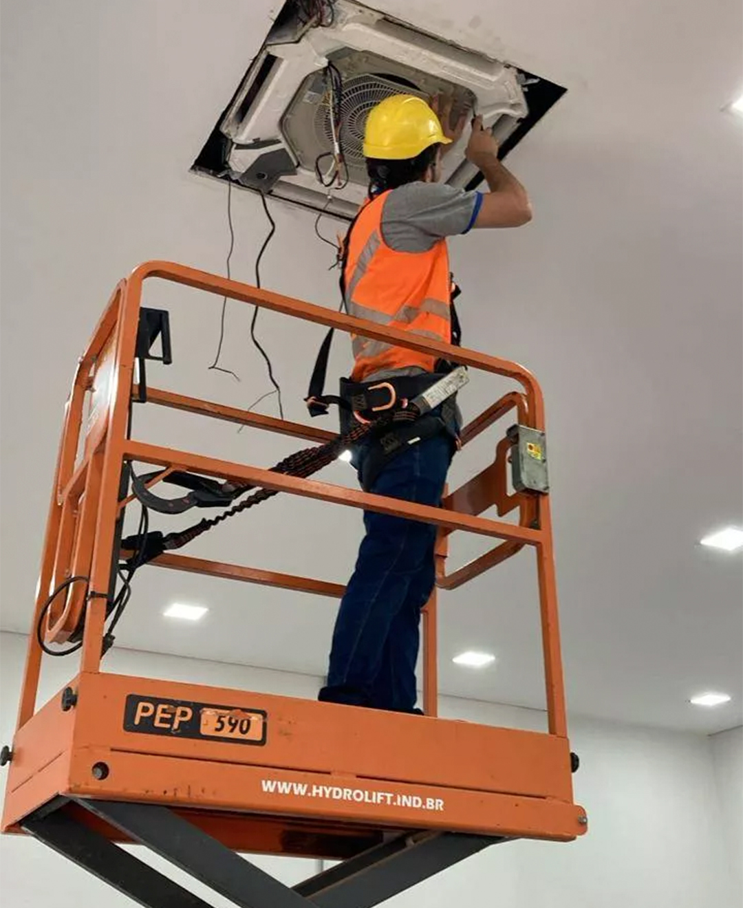 MANUTENÇÃO PREVENTIVA/CORRETIVA - SISTEMA VRF